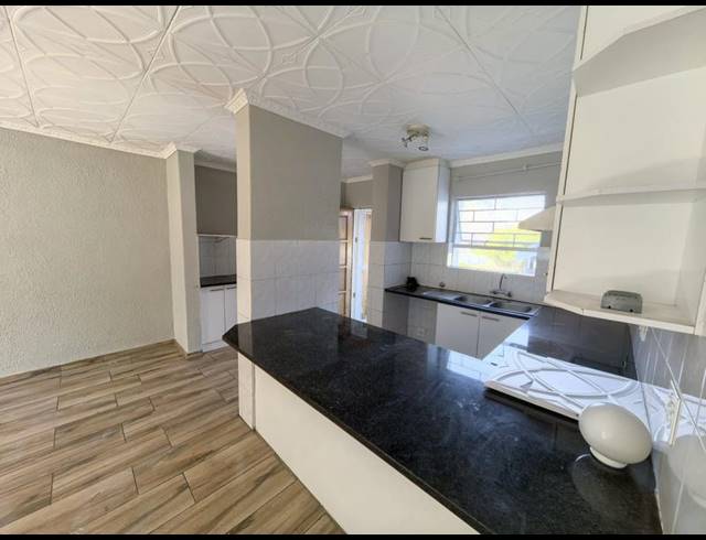 2 BEDROOM PROPERTY TO RENT IN MORNINGHILL